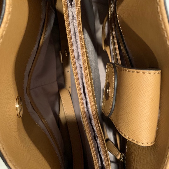 Michael Kors Hamilton Large - Picture 5 of 8